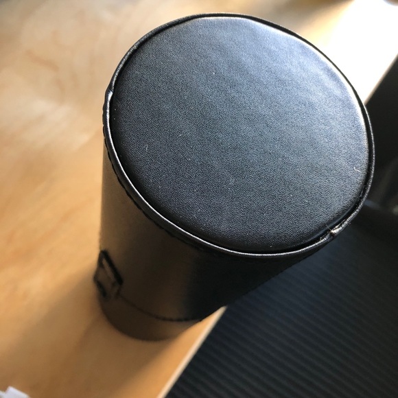 Makeup Brush Cylinder Travel Case - Picture 7 of 8